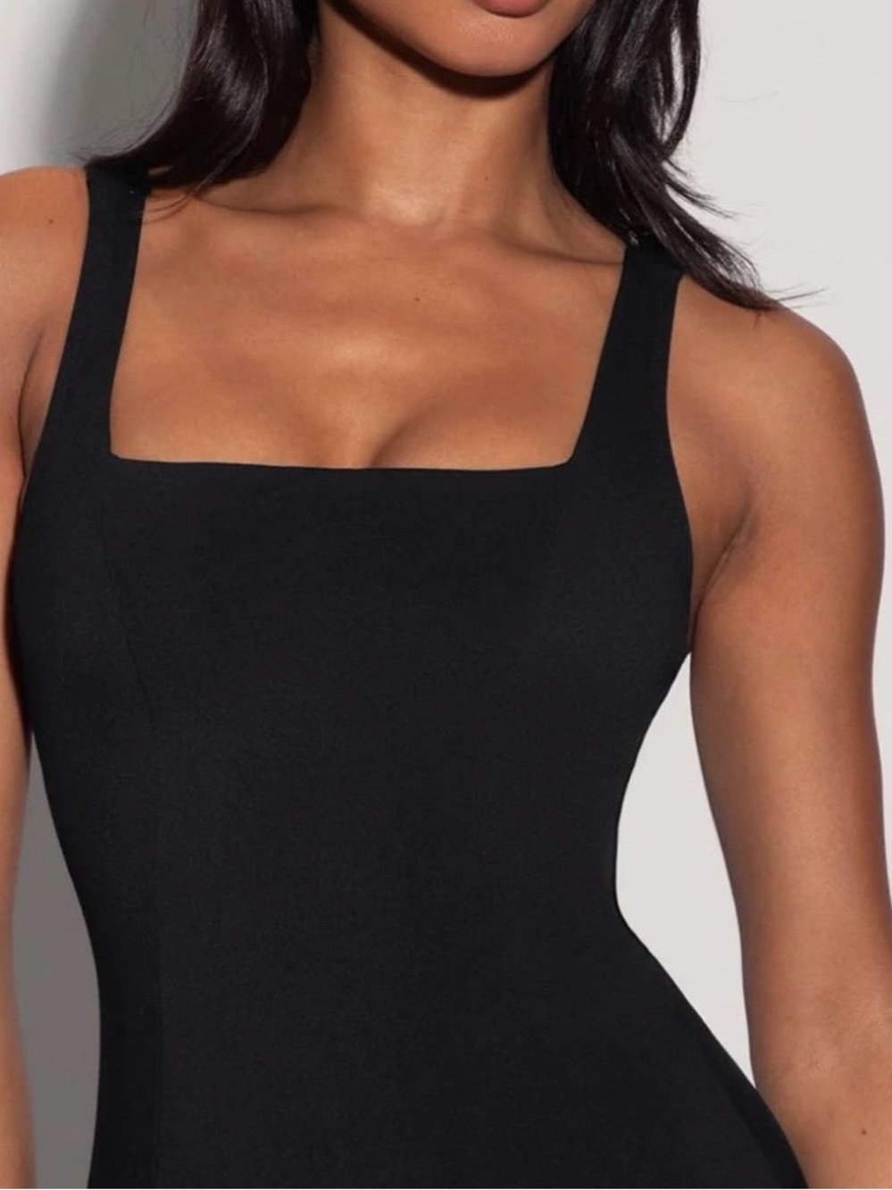 New Ta3 Hi Cut Squarey Sculpting Swimsuit. Black. Size Small/Short